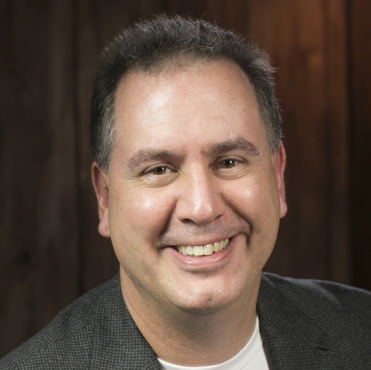 Larry Ludwig Profile Picture Larry Ludwig creates passive income